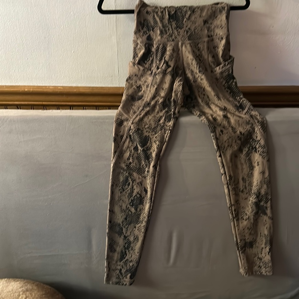 Women’s leggings